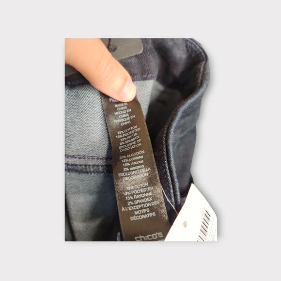 NEW Chicos Womens The So Lifting Straight Leg Jean Dark Blue M Modern Classic - Picture 6 of 6